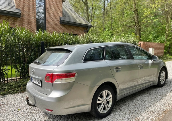 Toyota Avensis cena 20999 przebieg: 283318, rok produkcji 2009 z Łódź małe 106